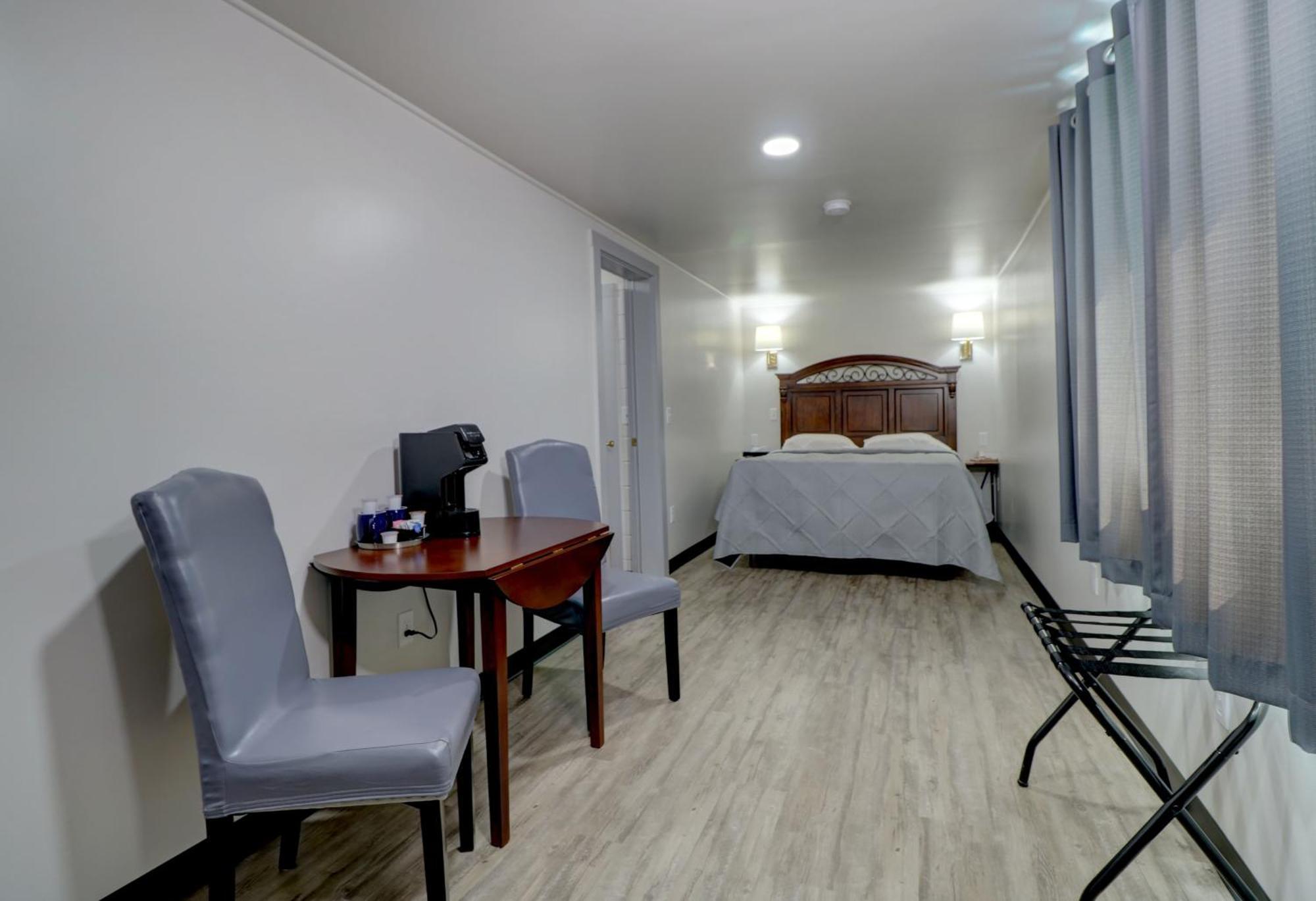 Canaan Motel Экстерьер фото